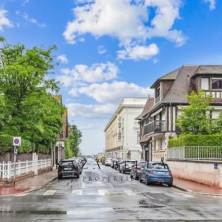 아파트 Kaza Bella - - Casino *